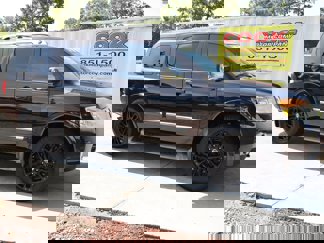 Used 2015 Nissan Armada Platinum image 1