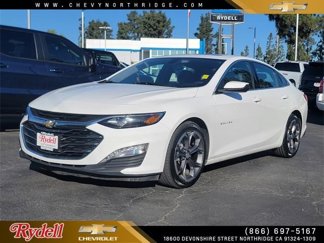 Certified 2022 Chevrolet Malibu LT image 1