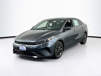 Used 2022 Kia Forte LXS image 1