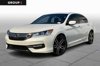 Used 2017 Honda Accord Sport video 1