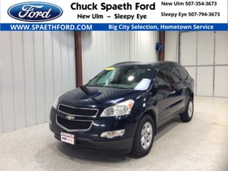 Used 2010 Chevrolet Traverse LS image 1