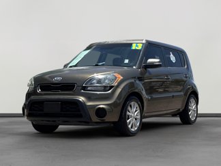 Used 2013 Kia Soul + image 1