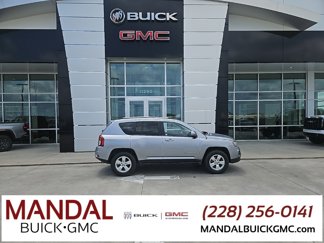 Used 2016 Jeep Compass Latitude image 1