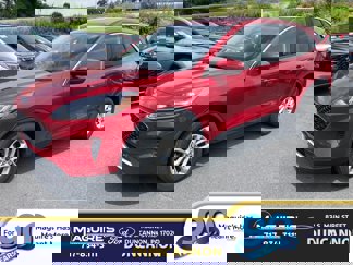 Certified 2020 Ford Escape SE image 1