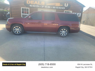 Used 2009 GMC Yukon XL Denali image 1