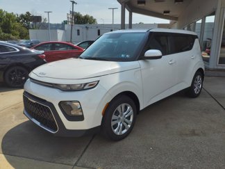 Used 2022 Kia Soul LX image 1