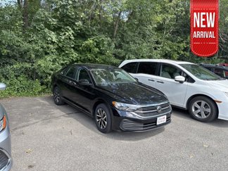 Used 2024 Volkswagen Jetta S image 1
