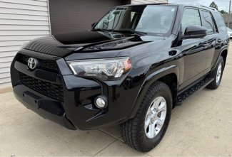 Used 2018 Toyota 4Runner 4WD image 1