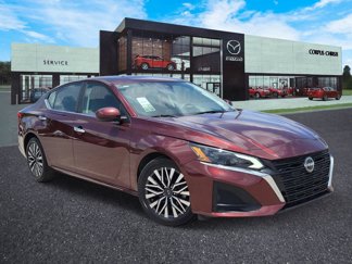 Used 2023 Nissan Altima 2.5 SV image 1