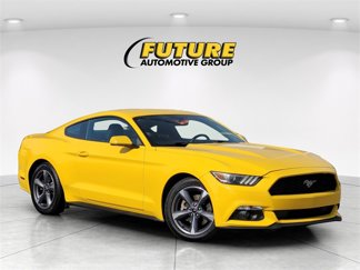 Used 2015 Ford Mustang Coupe w/ Equipment Group 051A image 1
