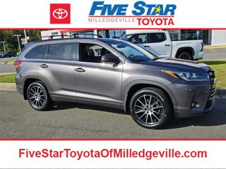 Used 2018 Toyota Highlander SE video 1