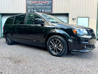 Used 2017 Dodge Grand Caravan GT image 1