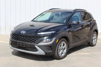 Used 2023 Hyundai Kona SEL image 1