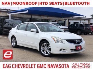 Used 2011 Nissan Altima 3.5 SR w/ 3.5SR Premium Pkg image 1