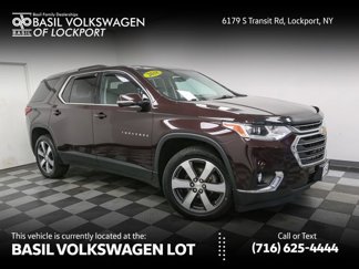 Used 2018 Chevrolet Traverse LT image 1