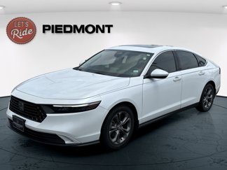 Certified 2023 Honda Accord EX image 1