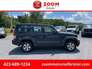 Used 2011 Jeep Liberty Sport image 1
