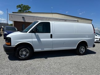 Used 2017 Chevrolet Express 2500 image 1