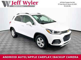 Used 2020 Chevrolet Trax LT w/ LT Convenience Package image 1