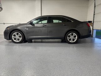 Used 2018 Ford Taurus SEL image 1