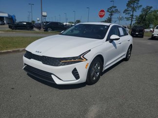 Used 2023 Kia K5 LXS image 1