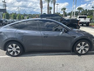 Used 2021 Tesla Model Y Long Range image 1