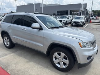 Used 2012 Jeep Grand Cherokee Laredo image 1