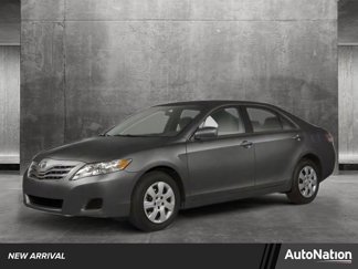 Used 2011 Toyota Camry LE image 1