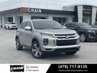 Used 2023 Mitsubishi Outlander Sport SE image 1