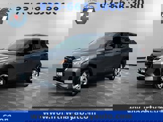 Used 2022 Nissan Kicks S image 1