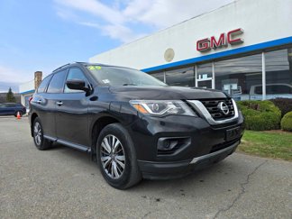 Used 2020 Nissan Pathfinder S image 1