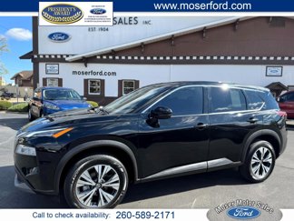 Used 2021 Nissan Rogue SV image 1