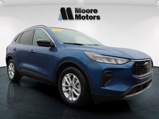Used 2023 Ford Escape Active image 1