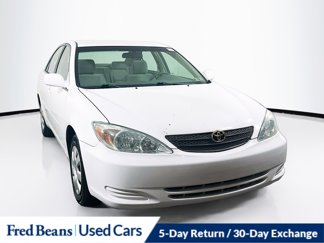 Used 2004 Toyota Camry LE image 1