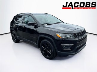 Used 2020 Jeep Compass Latitude image 1