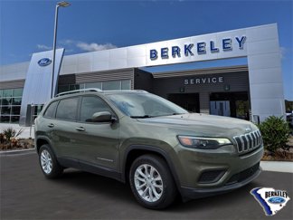 Used 2021 Jeep Cherokee Latitude image 1