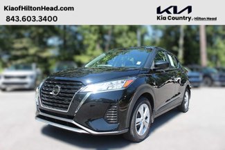 Used 2021 Nissan Kicks S image 1