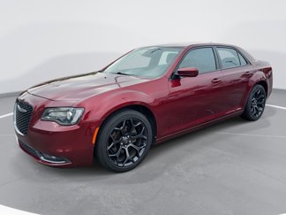 Used 2019 Chrysler 300 S image 1