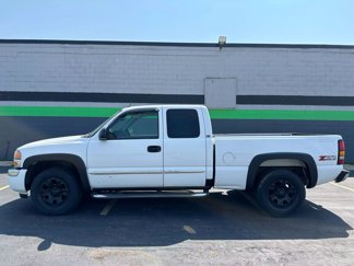 Used 2005 GMC Sierra 1500 SLE w/ Safe And Sound Package image 1