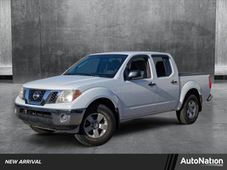 Used 2010 Nissan Frontier SE image 1