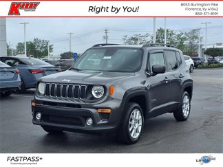 Used 2019 Jeep Renegade Latitude w/ Cold Weather Group image 1