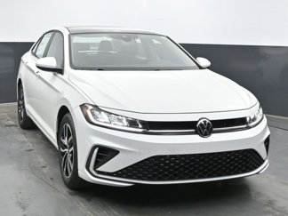 New 2025 Volkswagen Jetta SE image 1