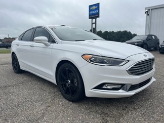Used 2018 Ford Fusion Titanium image 1