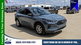 Used 2023 Ford Escape Active image 1