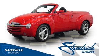 Used 2005 Chevrolet SSR w/ Preferred Equipment Group image 1
