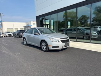 Used 2014 Chevrolet Cruze LS image 1
