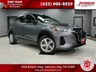 Used 2021 Nissan Kicks S image 1