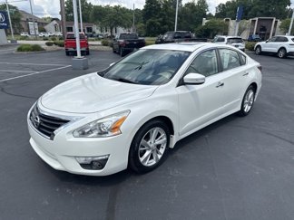 Used 2015 Nissan Altima 2.5 SL image 1
