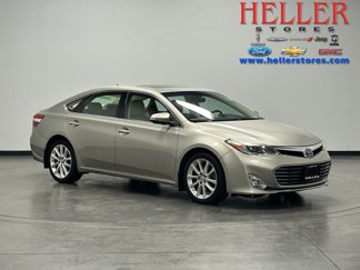 Used 2013 Toyota Avalon XLE image 1