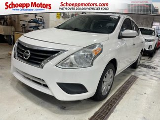 Used 2018 Nissan Versa SV image 1